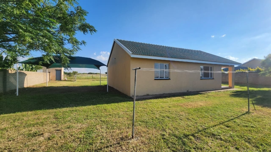 To Let 3 Bedroom Property for Rent in Doornbult Limpopo