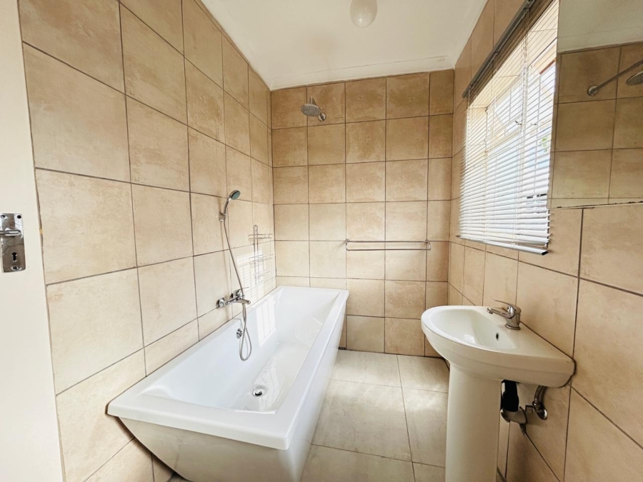 To Let 3 Bedroom Property for Rent in Impala Park Limpopo