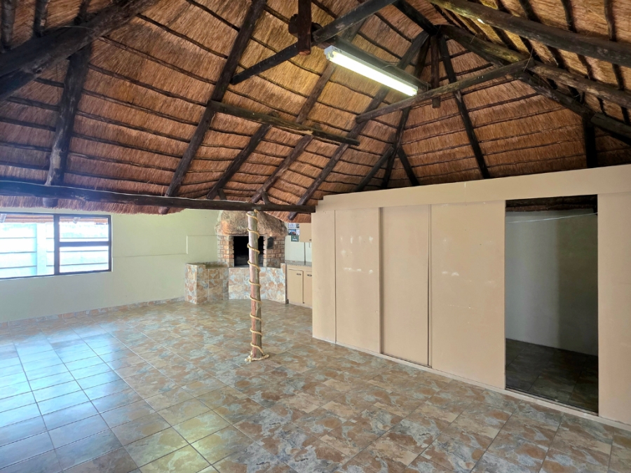 To Let 3 Bedroom Property for Rent in Bendor Limpopo