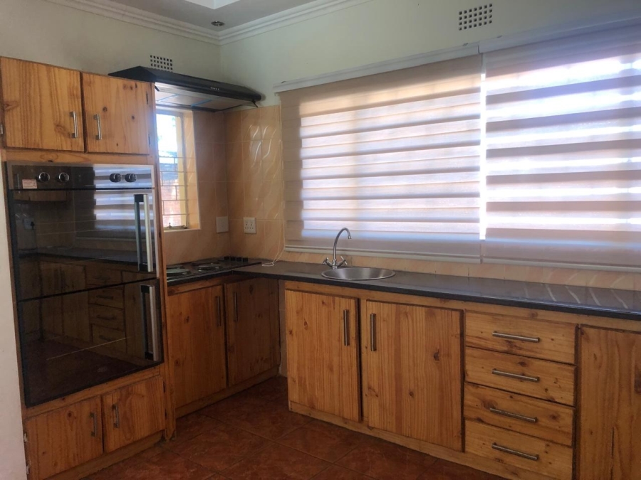 To Let 3 Bedroom Property for Rent in Chroompark Limpopo