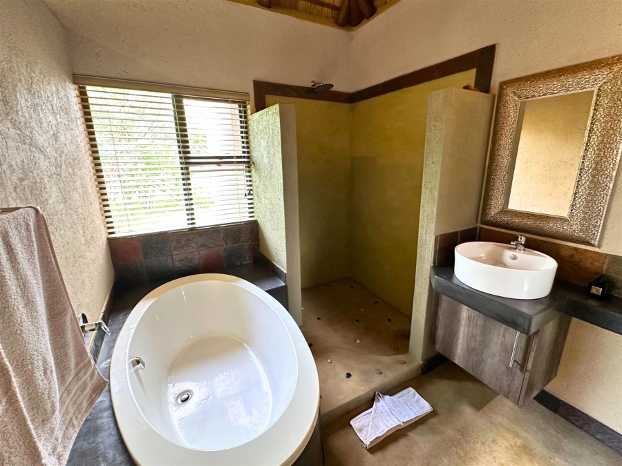 3 Bedroom Property for Sale in Hoedspruit Wildlife Estate Limpopo
