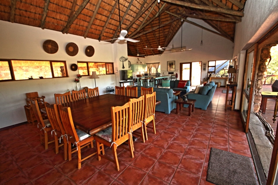 5 Bedroom Property for Sale in Lissataba Private Nature Reserve Limpopo