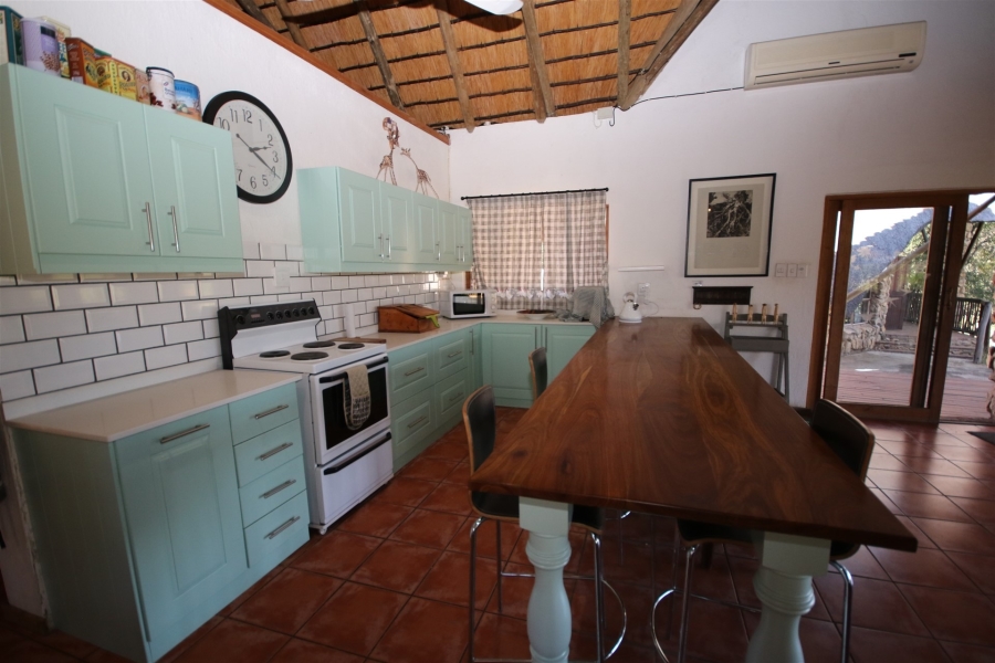 5 Bedroom Property for Sale in Lissataba Private Nature Reserve Limpopo