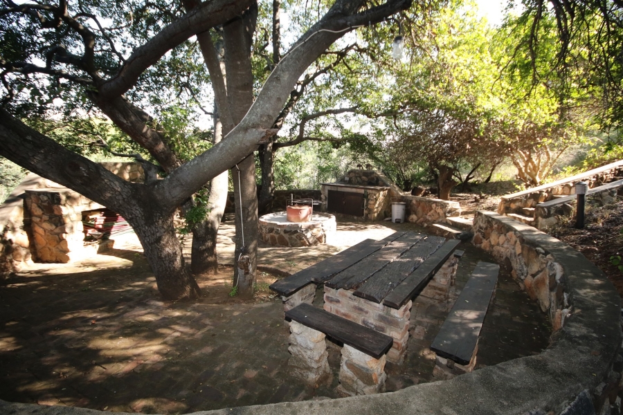 5 Bedroom Property for Sale in Lissataba Private Nature Reserve Limpopo