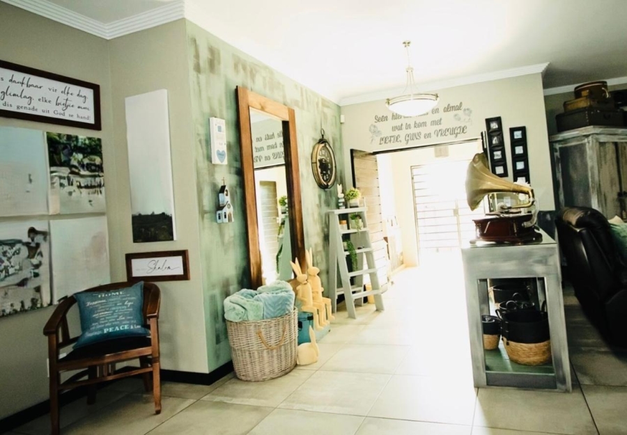 5 Bedroom Property for Sale in Bendor Limpopo