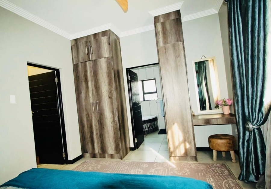 5 Bedroom Property for Sale in Bendor Limpopo