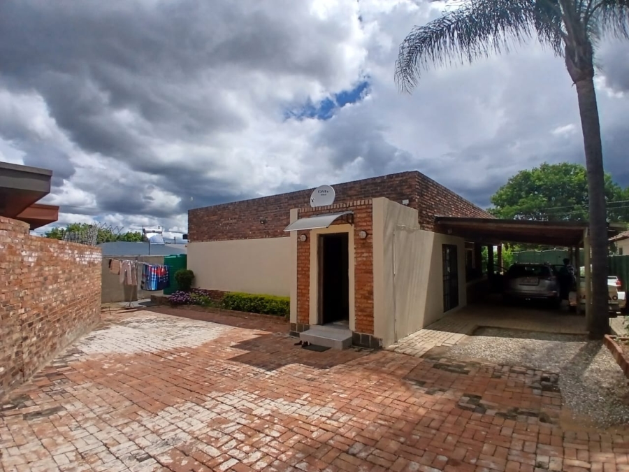 To Let 3 Bedroom Property for Rent in Polokwane Central Limpopo