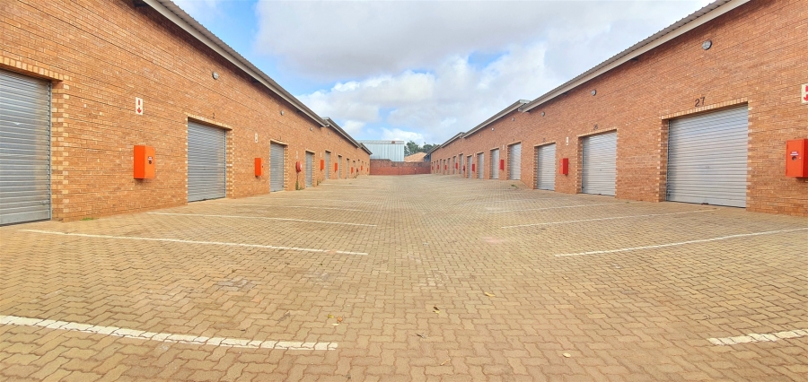 To Let Commercial Property for Rent in Louis Trichardt Limpopo
