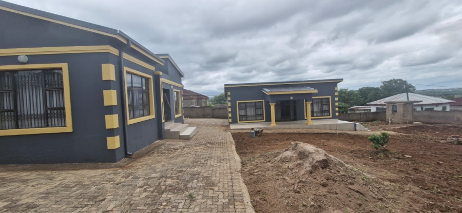 5 Bedroom Property for Sale in Tswinga Limpopo