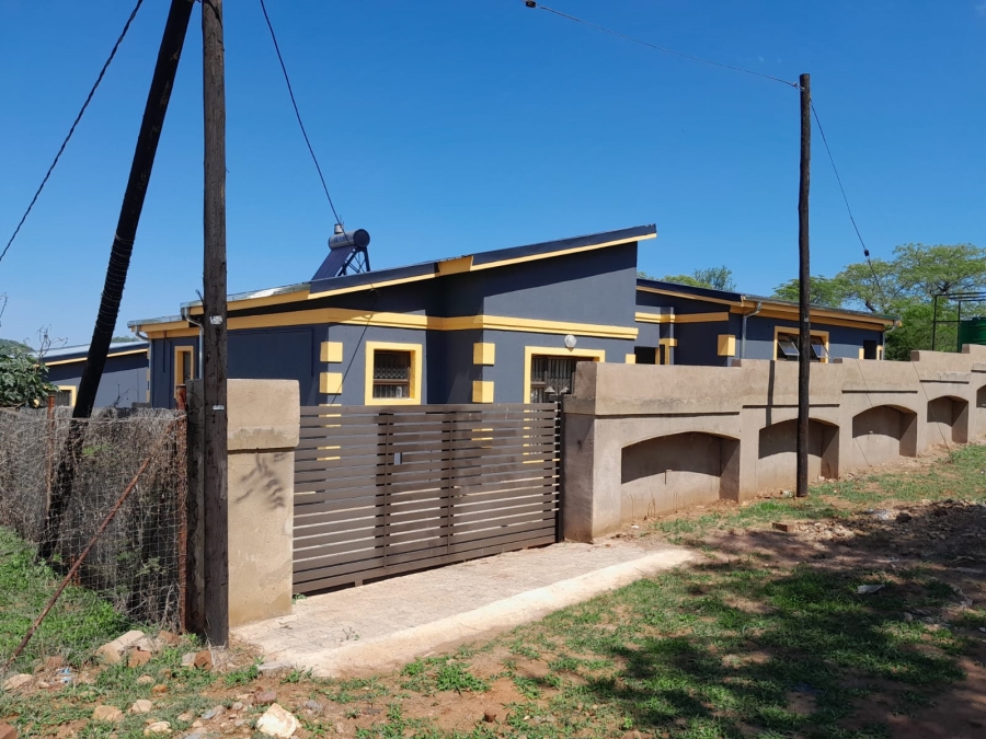 5 Bedroom Property for Sale in Tswinga Limpopo