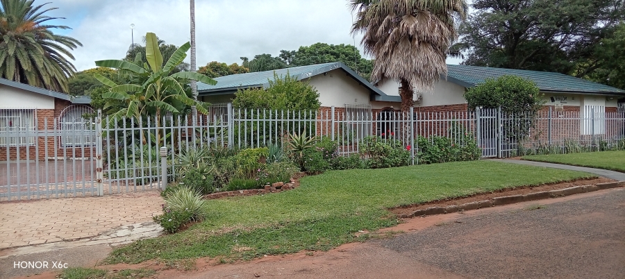5 Bedroom Property for Sale in Bela Bela Limpopo