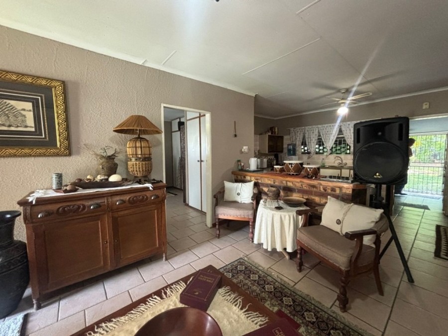 1 Bedroom Property for Sale in Phalaborwa Limpopo