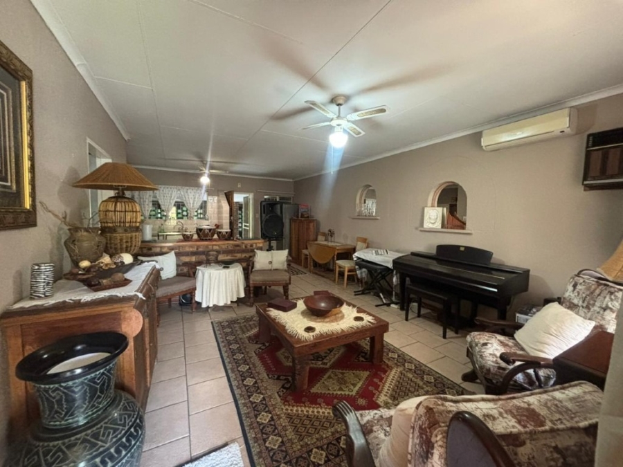 1 Bedroom Property for Sale in Phalaborwa Limpopo