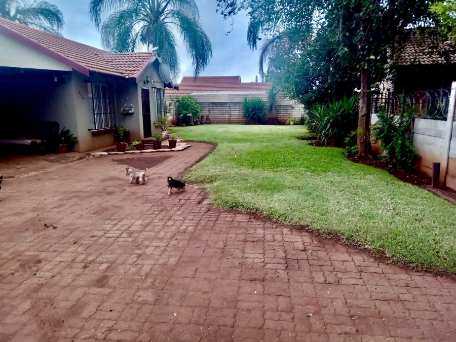 3 Bedroom Property for Sale in Northam Limpopo