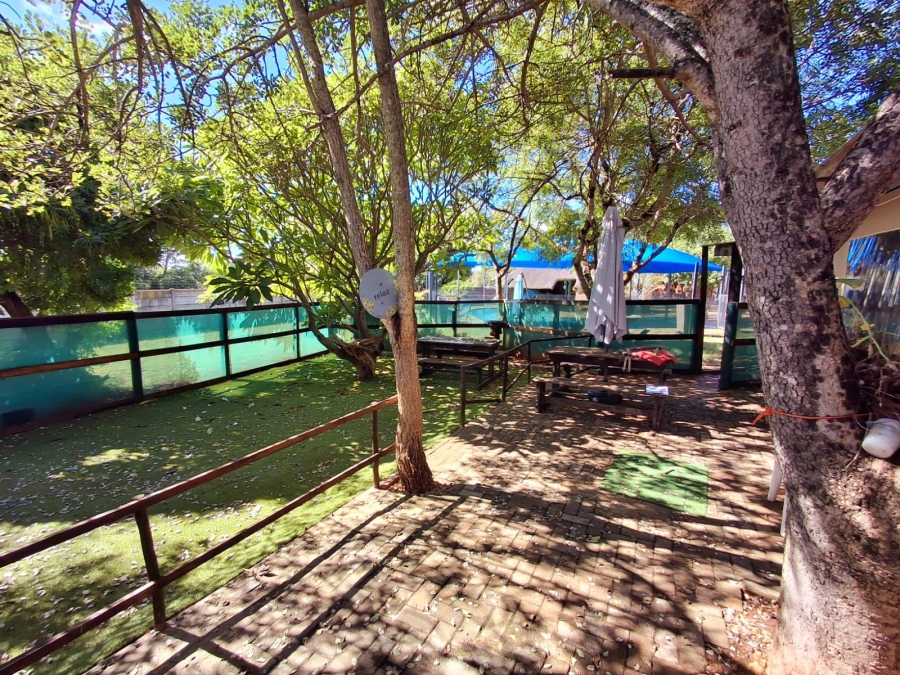 To Let 4 Bedroom Property for Rent in Myngenoegen A H Limpopo