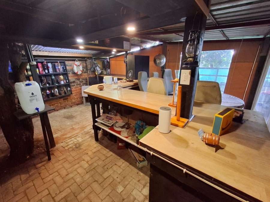 To Let 4 Bedroom Property for Rent in Myngenoegen A H Limpopo