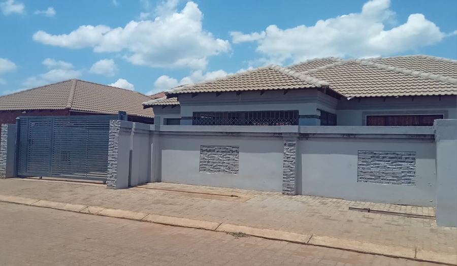 3 Bedroom Property for Sale in Northam Limpopo