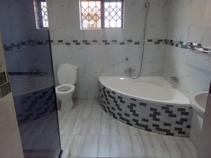 3 Bedroom Property for Sale in Northam Limpopo