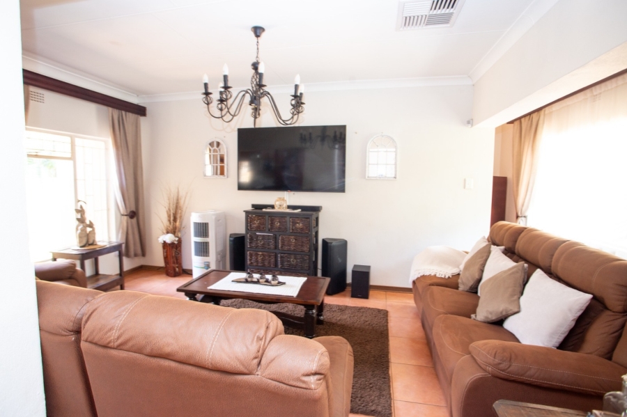 3 Bedroom Property for Sale in Chroompark Limpopo