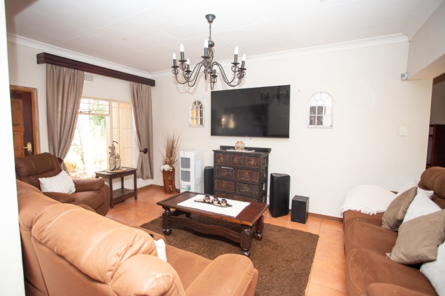 3 Bedroom Property for Sale in Chroompark Limpopo