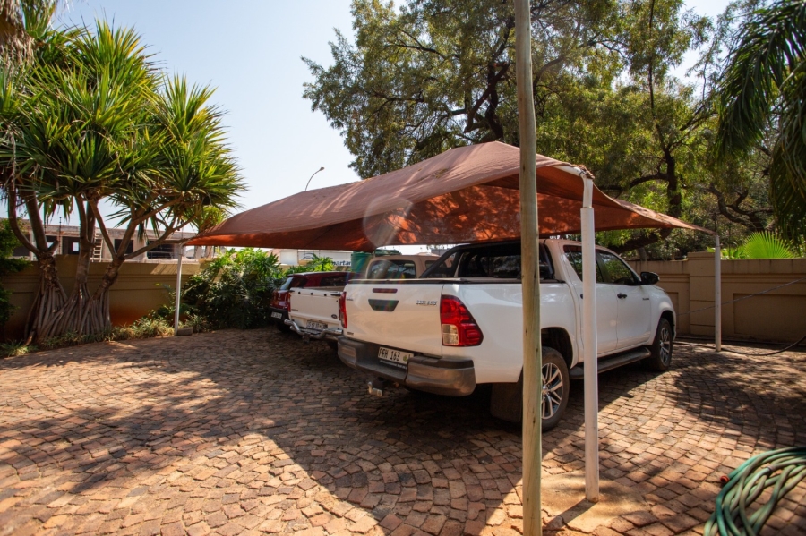 3 Bedroom Property for Sale in Chroompark Limpopo