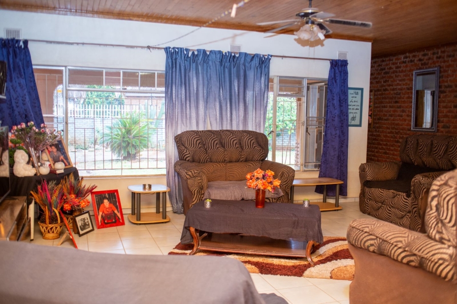 3 Bedroom Property for Sale in Chroompark Limpopo