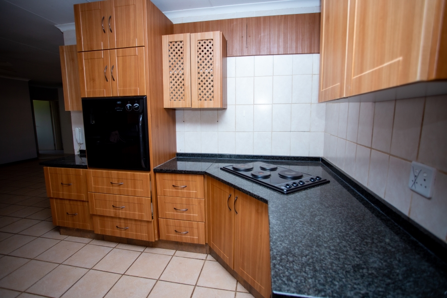 To Let 3 Bedroom Property for Rent in Chroompark Limpopo