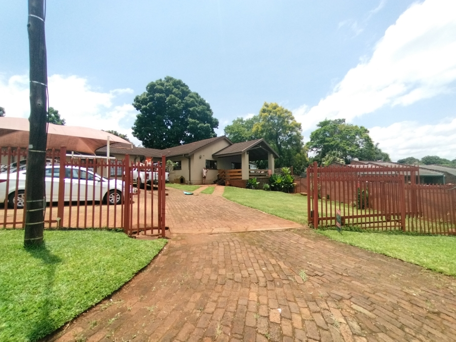 3 Bedroom Property for Sale in Aquapark Limpopo