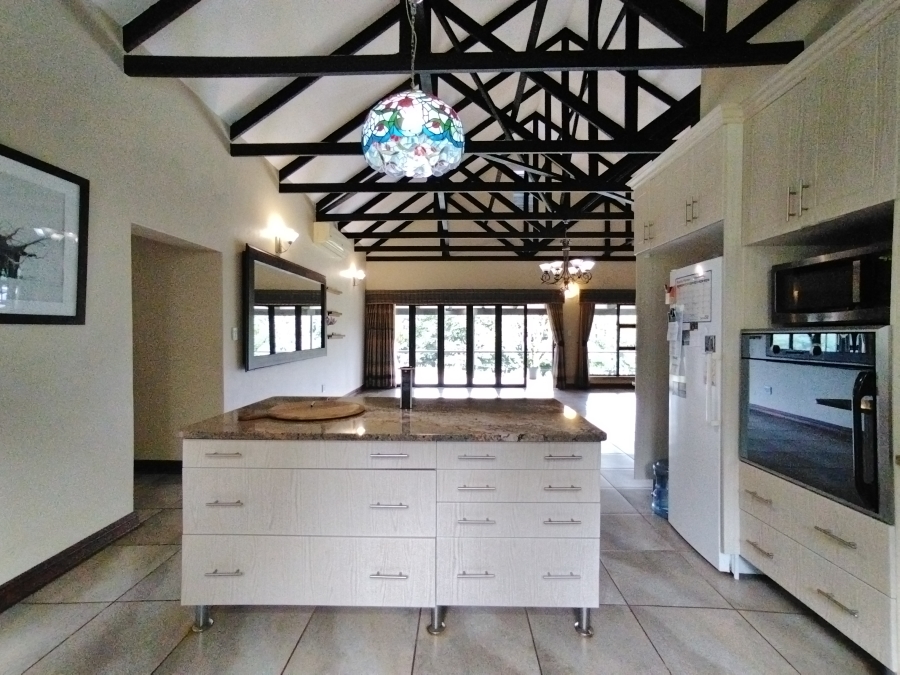 3 Bedroom Property for Sale in Doornhoek Equestrian Estate Limpopo