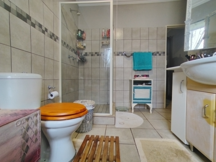 3 Bedroom Property for Sale in Golden Acres Estate Limpopo