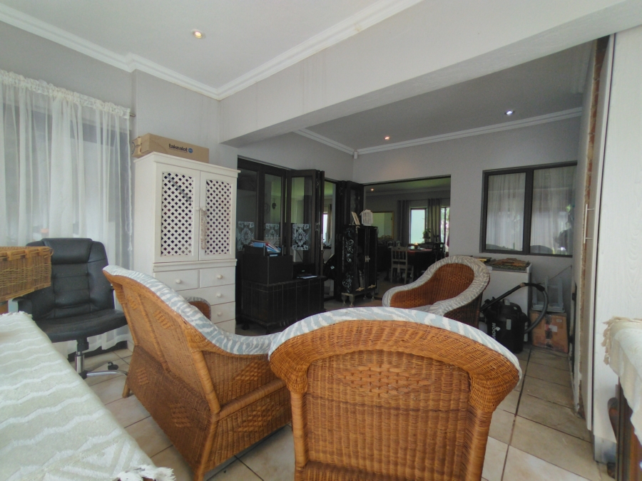 3 Bedroom Property for Sale in Golden Acres Estate Limpopo