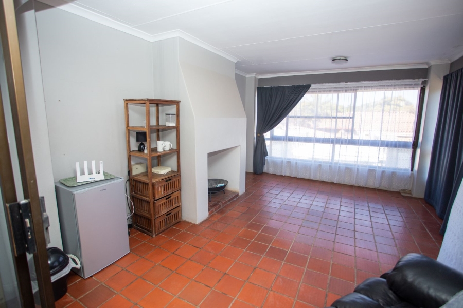 4 Bedroom Property for Sale in Kameeldoringpark Limpopo