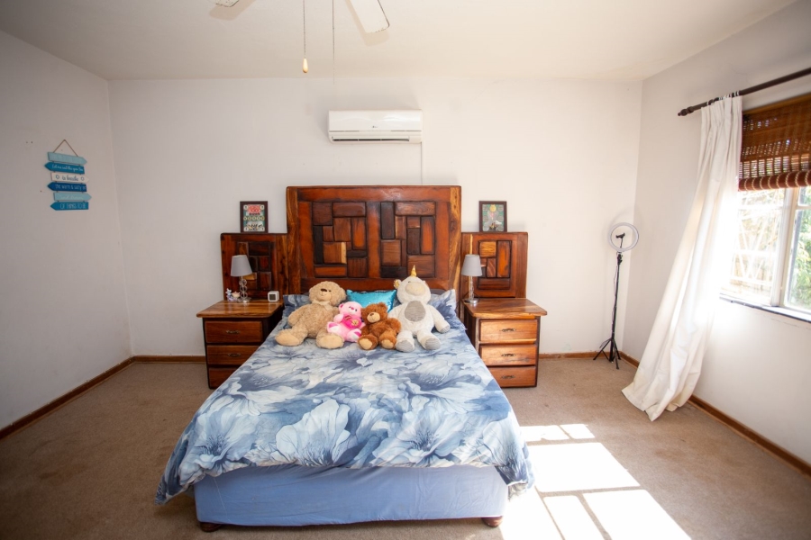 4 Bedroom Property for Sale in Kameeldoringpark Limpopo