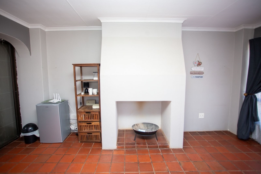 4 Bedroom Property for Sale in Kameeldoringpark Limpopo