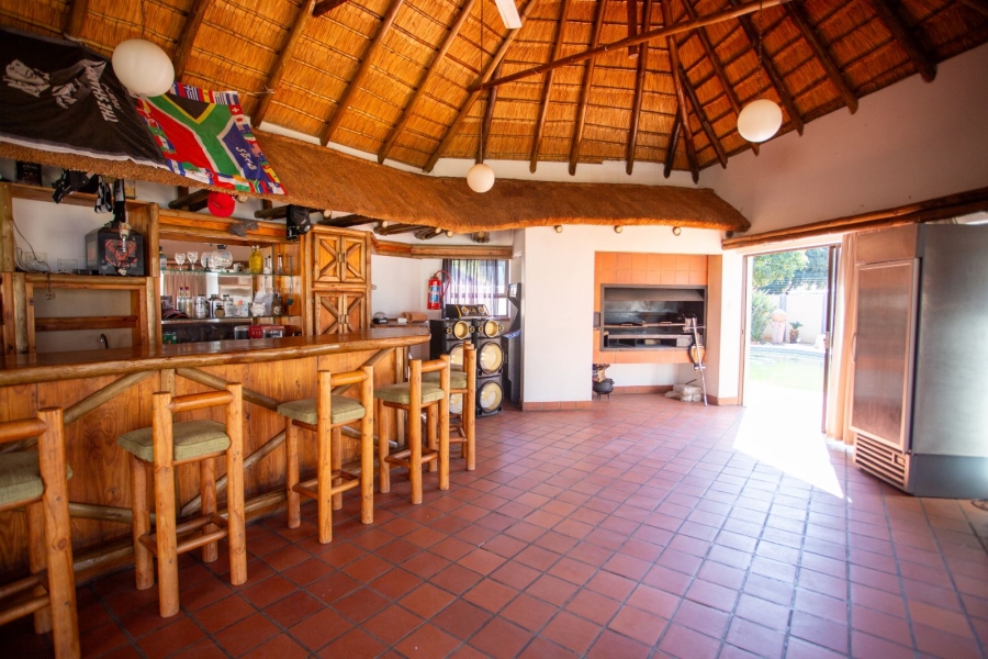 4 Bedroom Property for Sale in Kameeldoringpark Limpopo