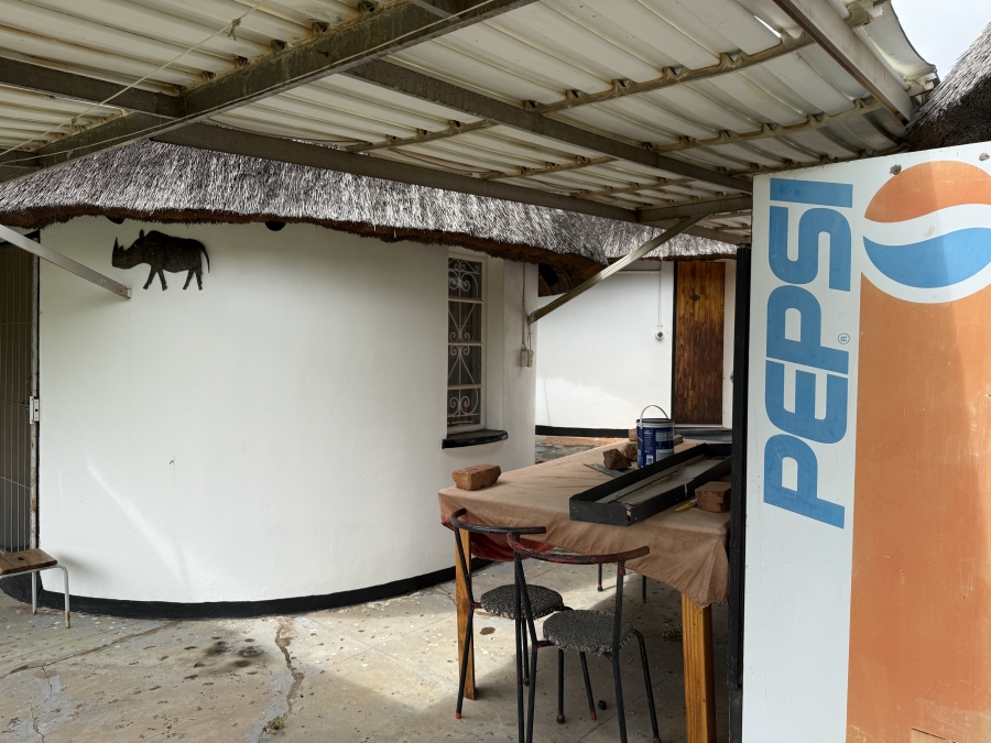 8 Bedroom Property for Sale in Planknek A H Limpopo