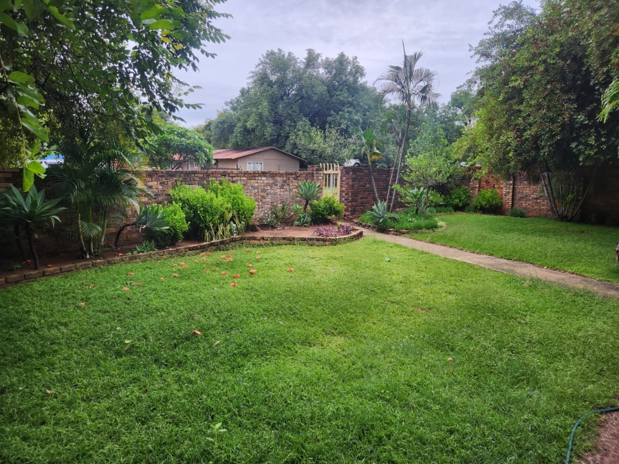 2 Bedroom Property for Sale in Onverwacht Limpopo