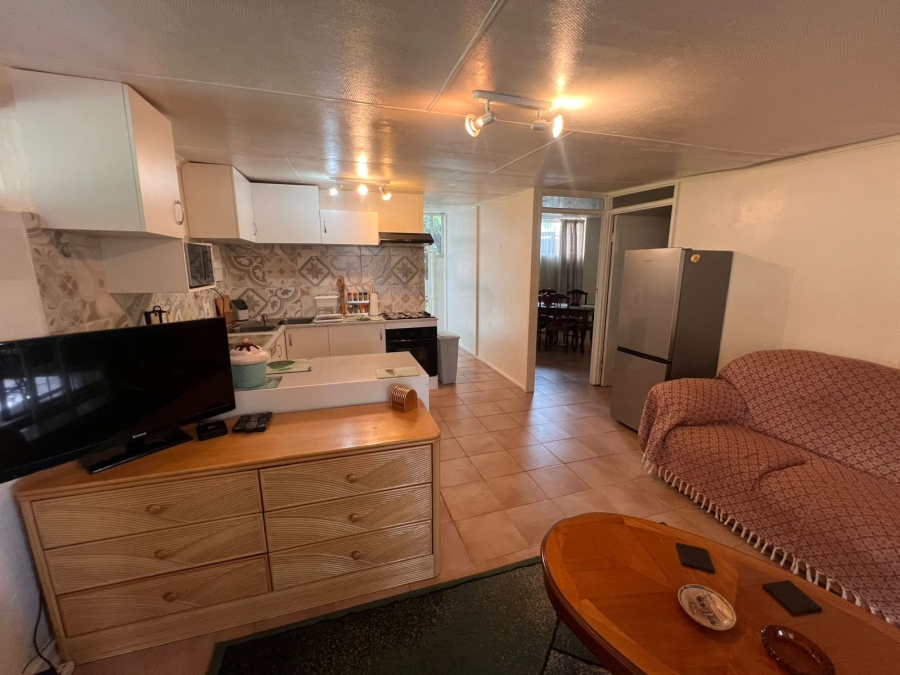 To Let 2 Bedroom Property for Rent in Chroompark Limpopo