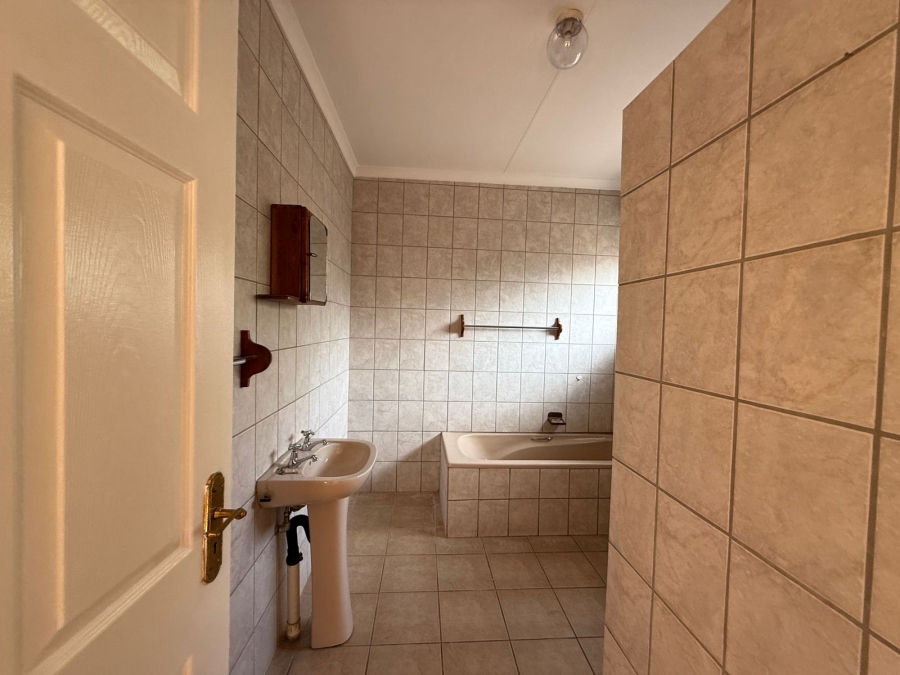 3 Bedroom Property for Sale in Trim Park Limpopo