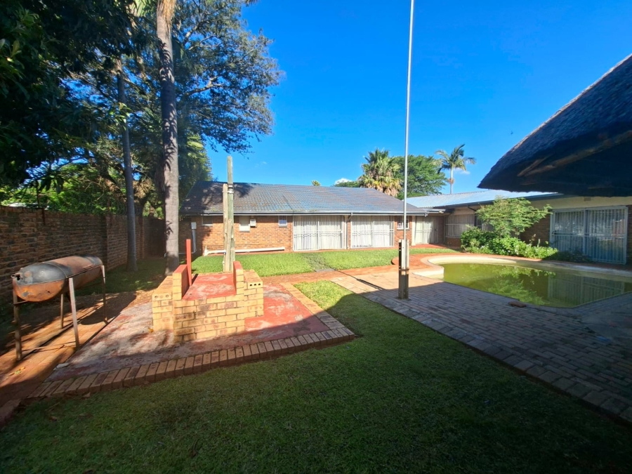 6 Bedroom Property for Sale in Bela Bela Limpopo
