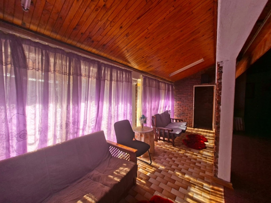 6 Bedroom Property for Sale in Bela Bela Limpopo