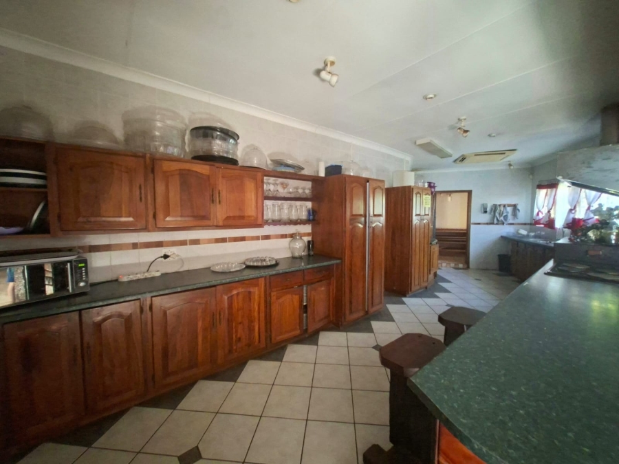 6 Bedroom Property for Sale in Bela Bela Limpopo