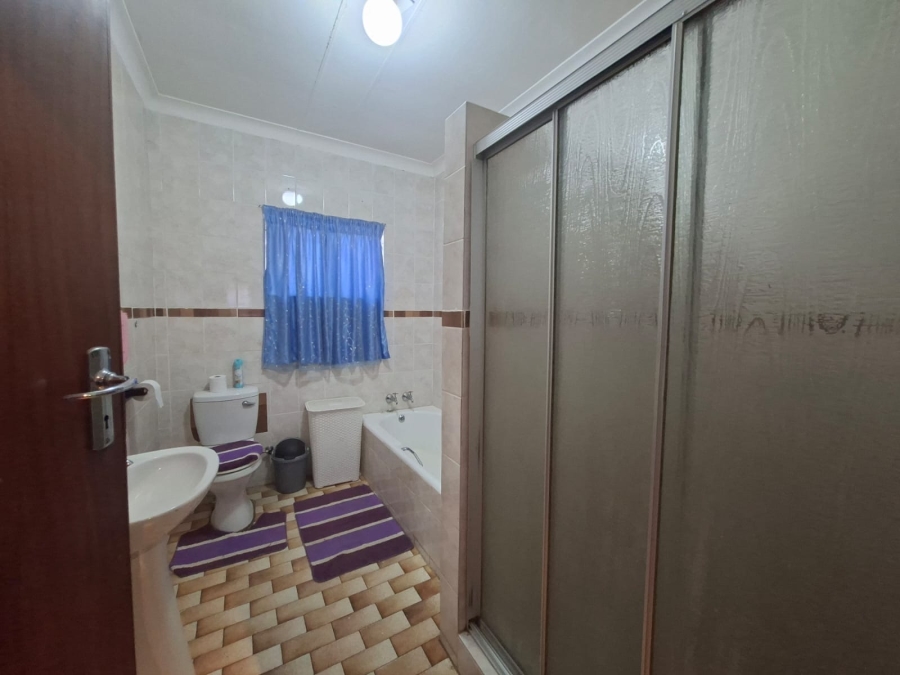 6 Bedroom Property for Sale in Bela Bela Limpopo