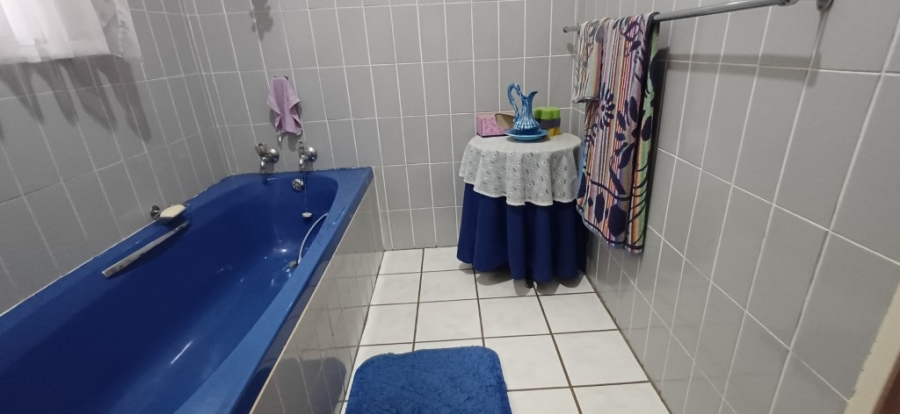 4 Bedroom Property for Sale in Alma Limpopo