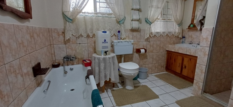 4 Bedroom Property for Sale in Alma Limpopo