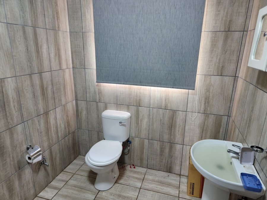 5 Bedroom Property for Sale in Northam Limpopo