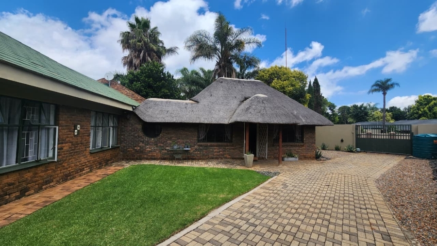 3 Bedroom Property for Sale in Sterpark Limpopo