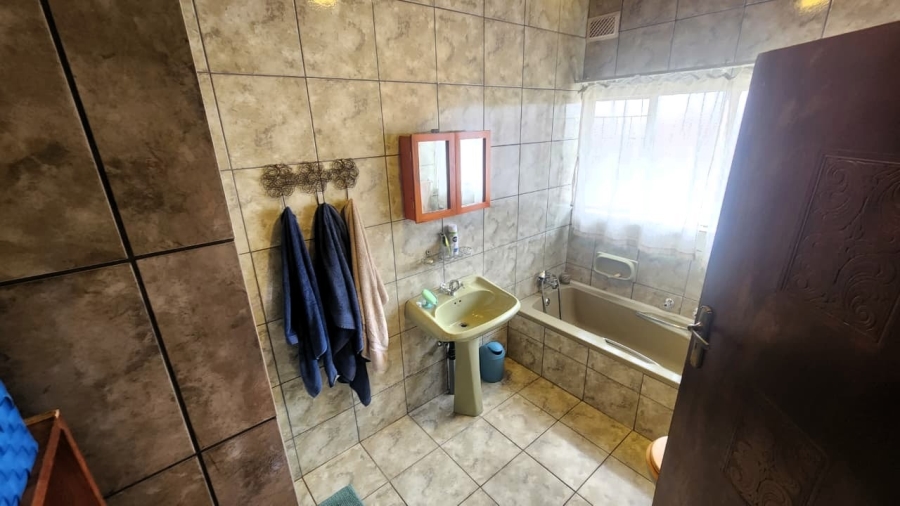 3 Bedroom Property for Sale in Sterpark Limpopo