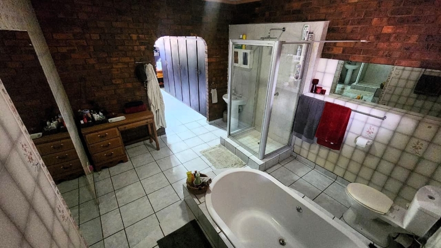 3 Bedroom Property for Sale in Sterpark Limpopo