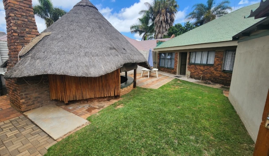 3 Bedroom Property for Sale in Sterpark Limpopo